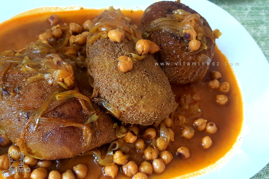 مرأة بالبكبوكة تلمسانية