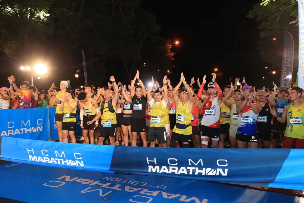 Planète (Vietnam/Asie)  - Plus de 10.000 coureurs au marathon de Hô Chi Minh-Ville