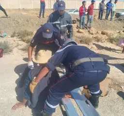 معسكر :وفاة شاب وإصابة آخر  في اصطدام سيارة بشجرة بدوار الزعاڨين