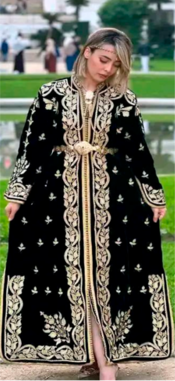 Le Caftan coLe Caftan constantinoisnstantinois