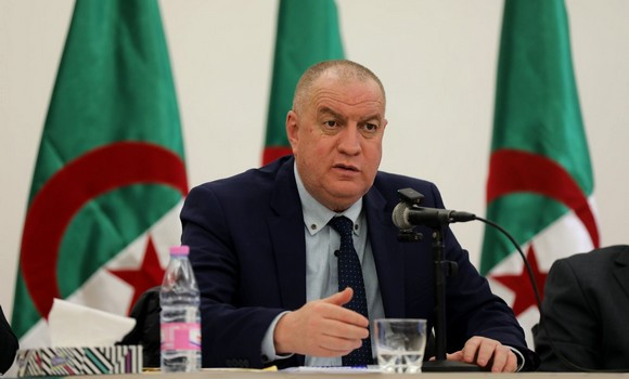 Oran: la révision de la loi sur les associations intervient dans un contexte particulier