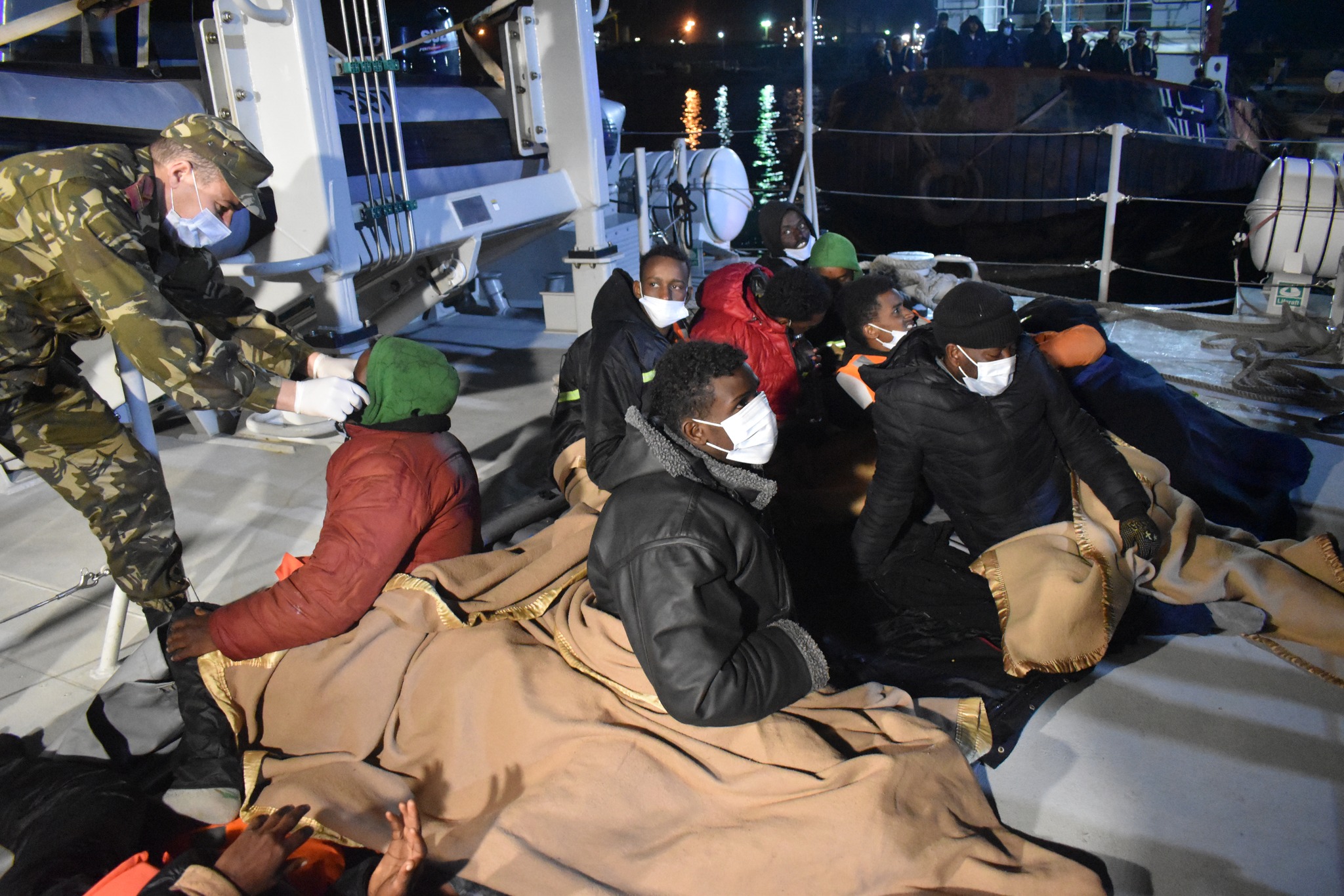 إنقاذ مهاجرين صوماليين غير شرعيين بسواحل جيجل - الشعب أونلاين