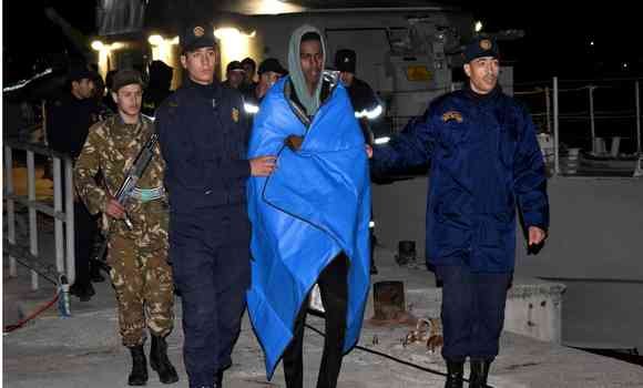 إنقاذ 15 مرشحا للهجرة غير الشرعية شمال شرق سواحل بومرداس