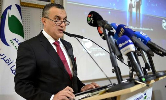 Lancement d'une campagne sur la protection des enfants des dangers du mésusage d'internet