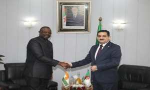 Hydraulique: Derbal évoque le renforcement de la coopération avec son homologue nigérien