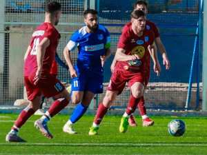 فريقا مقرة وبسكرة يتعثران