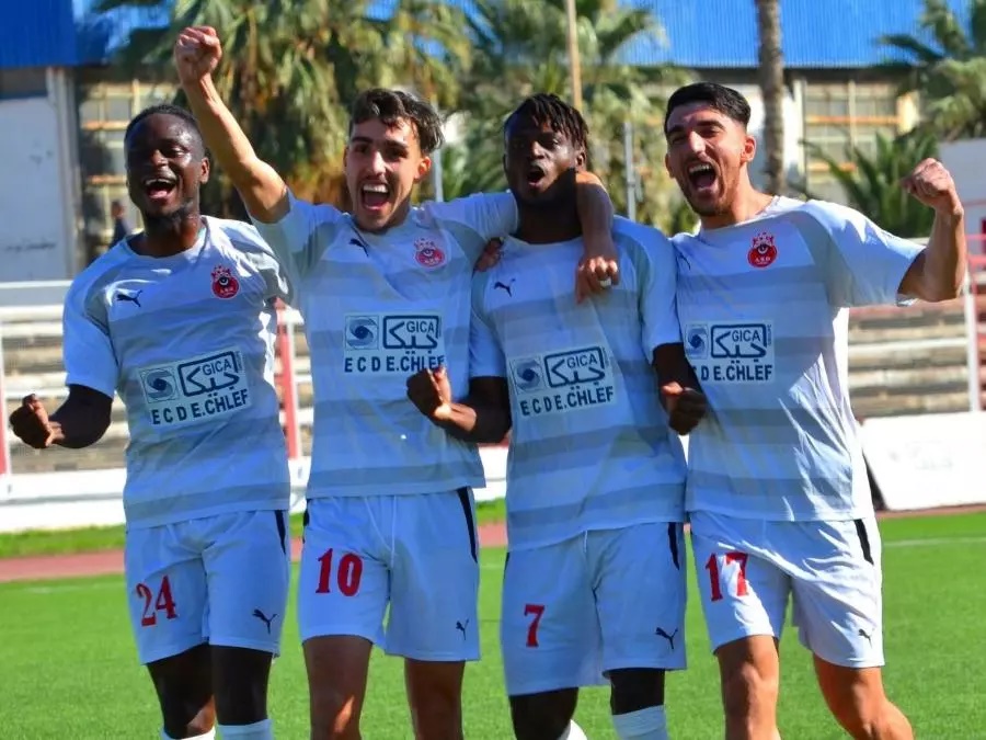 الشلفاوة يقتربون من المقدمة