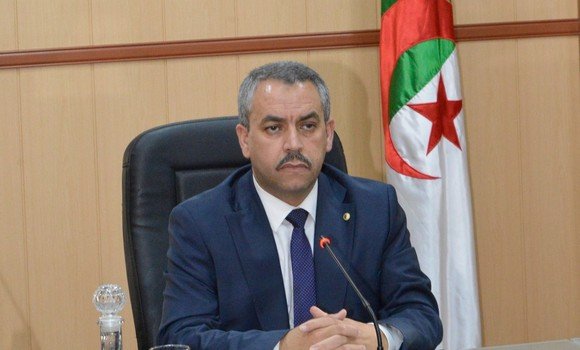 تيارت: سعداوي ينقل تعازي رئيس الجمهورية في وفاة تلميذين إثر حادث مرور