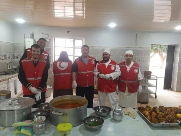 الهلال الأحمر الجزائري بالشلف  تقديم 5500 وجبة خلال الأسبوع الأول