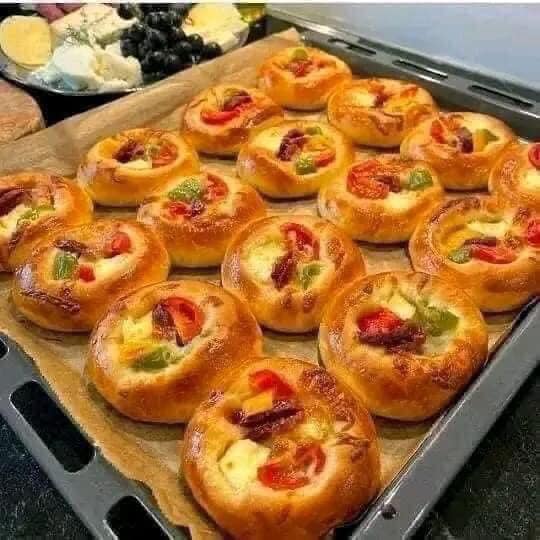Mini-Pizzas Moelleuses et Légères 🍕💙