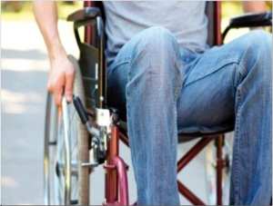 Journée nationale des personnes aux besoins spécifiques : expositions et distribution d'appareillages