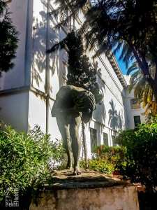 Œuvre et Don de Mme Fanny Marc : Les Grilles du Musée et le Fronton d’Ardaillon, Boulevard Paul Doumer, Oran