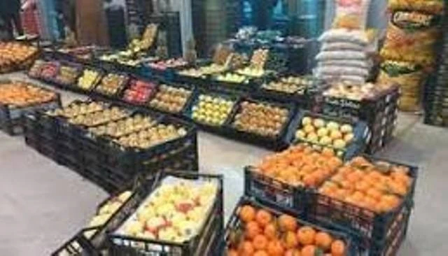 أسواق الخضر والفواكه بالأبيض سيدي الشيخ وفرة وأسعار في المتناول