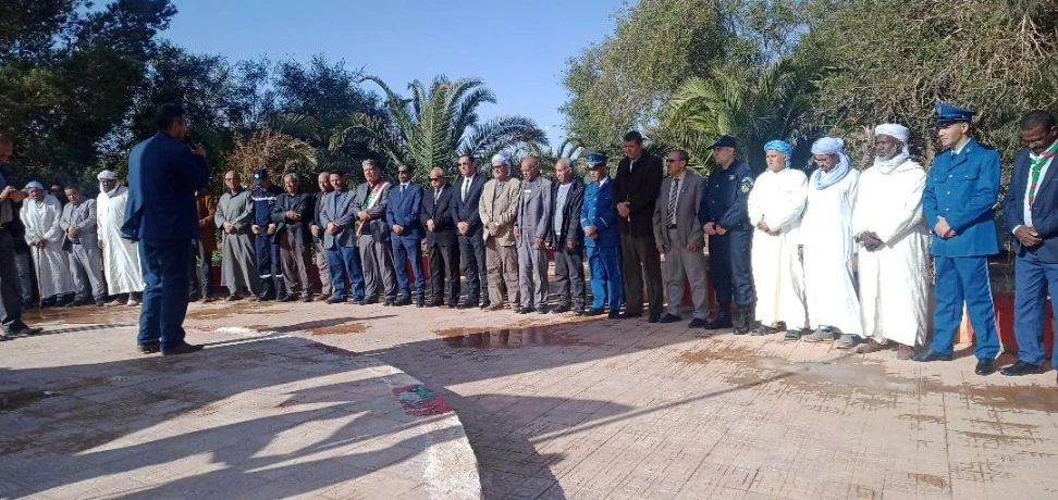 الأبيض سيدي الشيخ  وضع حجر الأساس لإنجاز عيادة متعددة الخدمات