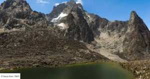 Planète (Kenya/Afrique) - Peu à peu, les glaciers du mont Kenya disparaissent