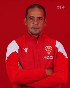 كريم صاولة يخلف عاصيمي في مولودية وهران - الشعب أونلاين