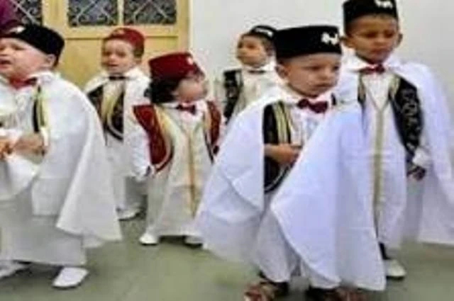 الأبيض سيدي الشيخ ختان 22 طفلا معوزا بمستشفى 