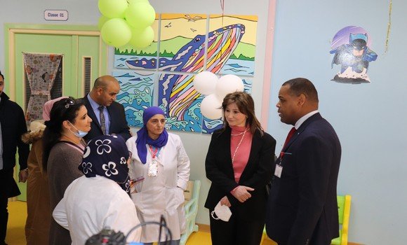 الهيئة الوطنية لحماية وترقية الطفولة : تنظيم زيارة إلى الأطفال مرضى السرطان  بمستشفى 