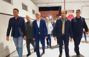 زيارة فجائية للمدير العام لمجمع الخدمات المينائية  ساربور  إلى ميناء وهران للوقوف على الإلتزام بنظام العمل 24 سا/ 24 سا