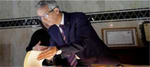 Le ministre de la Culture et des Arts se félicite de la restauration et numérisation des manuscrits en Algérie