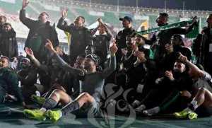 كأس الكونفدرالية الإفريقية /ا.الجزائر-ش قسنطينة:  السياسي  يحقق المفاجأة ويبلغ  المربع الذهبي  لأول مرة في تاريخه