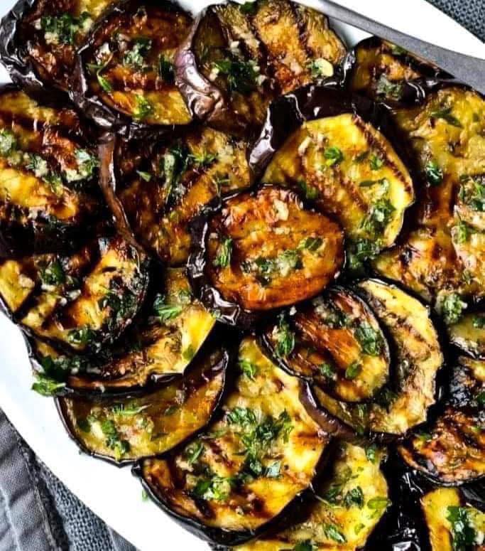 Aubergines au vinaigre et à l’ail 🍆🧄
