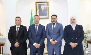 رخروخ يستقبل نوابا من المجلس الشعبي الوطني عن ولايتي المدية وباتنة