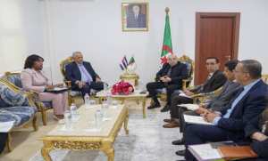 Industrie pharmaceutique: Kouidri évoque avec l'ambassadeur cubain les voies du renforcement de la coopération bilatérale