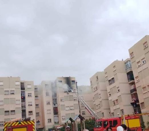 وهران: اخماد حريق بشقة في الطابق الرابع بعين البيضاء