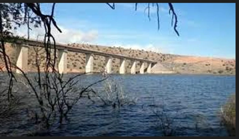 عين تموشنت : تخصيص 10ملايين متر مكعب من مياه سد 