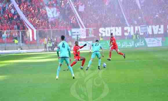 Foot/ Coupe d'Algérie 2024-2025 (1/2 finale) : le CRB bat le MCEB (1-0) et file en finale