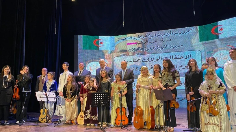 وهران تحيي يوم العلم....بين استحضار إرث ابن باديس وتكريس نهضة تربوية