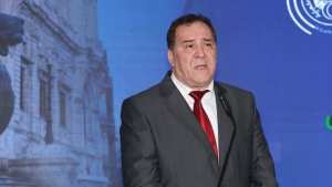 وزير الاتصال يفتتح الدورة التكوينية لفائدة الصحفيين بالعاصمة