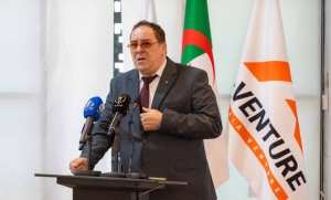 Communication: M. Meziane appelle les journalistes sportifs à se conformer à la déontologie de la profession