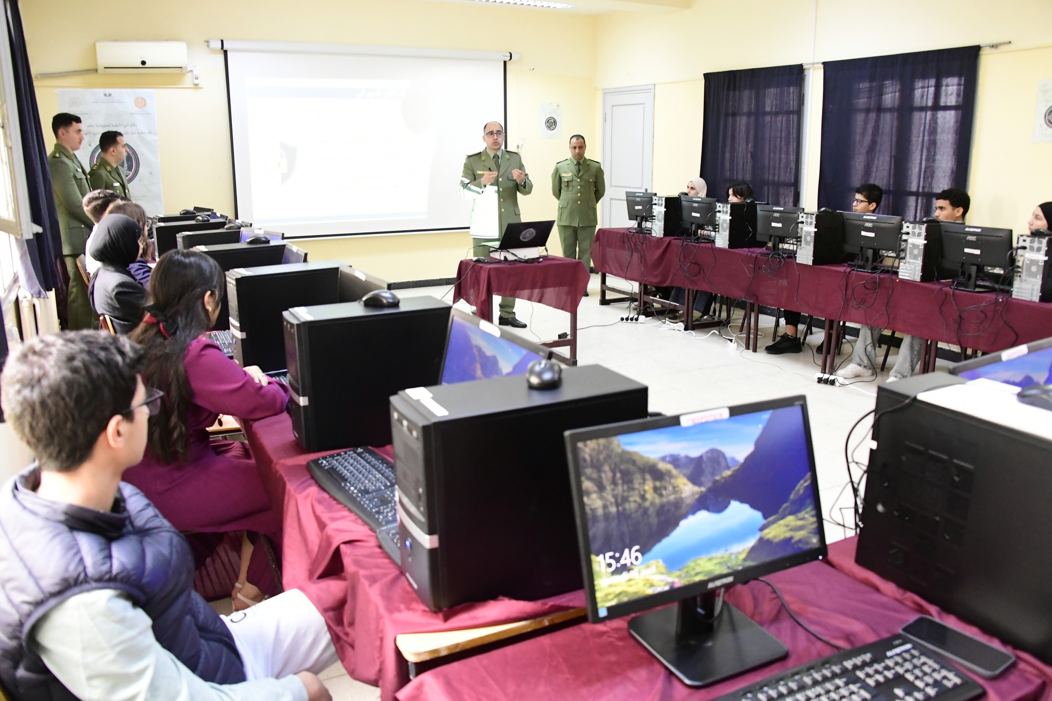 وكالة أمن الأنظمة المعلوماتية تنظم يوما إعلاميا توعويا بالعاصمة - الشعب أونلاين