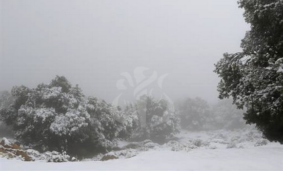 Chutes de neige, lundi, sur les reliefs dépassant les 1300 m et vents forts sur le Sud à partir de dimanche