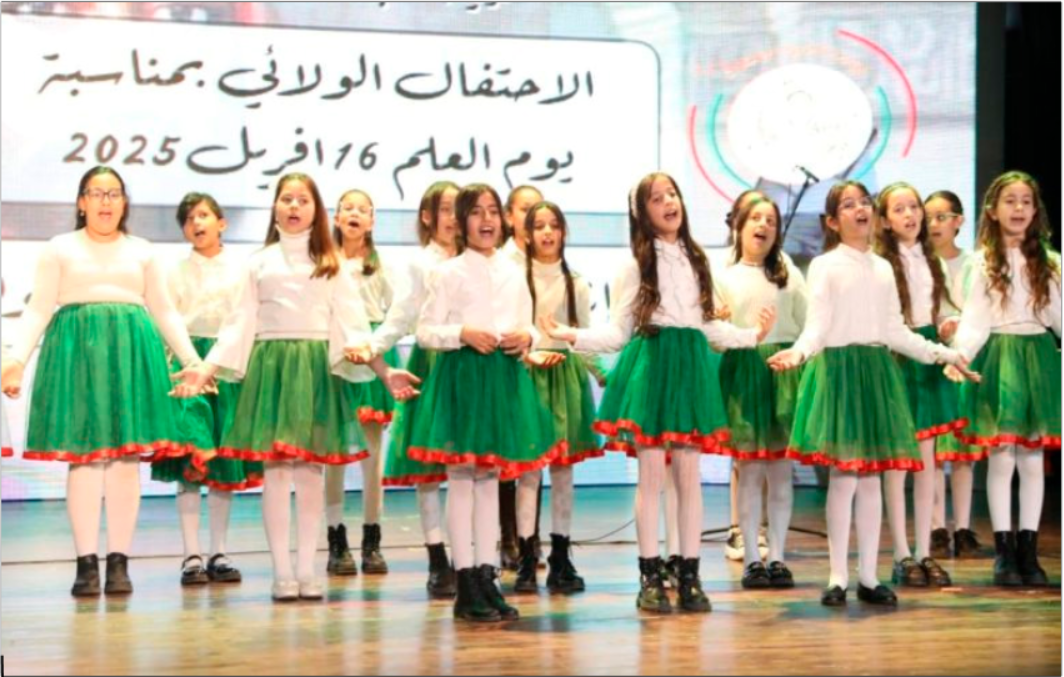 Les lauréats des activités culturelles organisées dans les écoles et collèges honorés