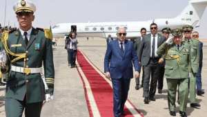 رئيس الجمهورية يشرع في زيارة عمل وتفقد إلى ولاية بشار