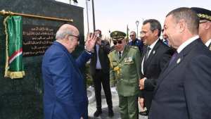 رئيس الجمهورية يشرف على وضع حيز الخدمة محطة ضخ المياه  القطراني 2  ومحطة تصفية المياه المستعملة ببشار