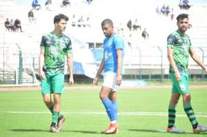 مديوني وهران يؤجل  ضمان البقاء