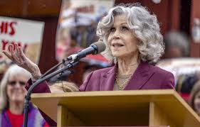 Planète (Etats-Unis/Amérique du Nord) - Changement climatique: Charbon, pétrole… Jane Fonda accuse Trump d’avoir passé «un pacte avec le diable»