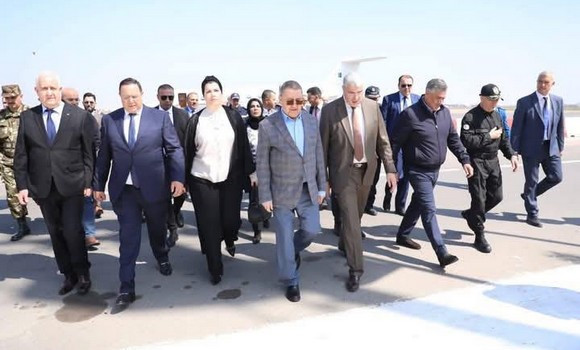 Glissement de terrain à Oran: une délégation ministérielle se rend sur place pour s'enquérir des conditions de prise en charge des victimes