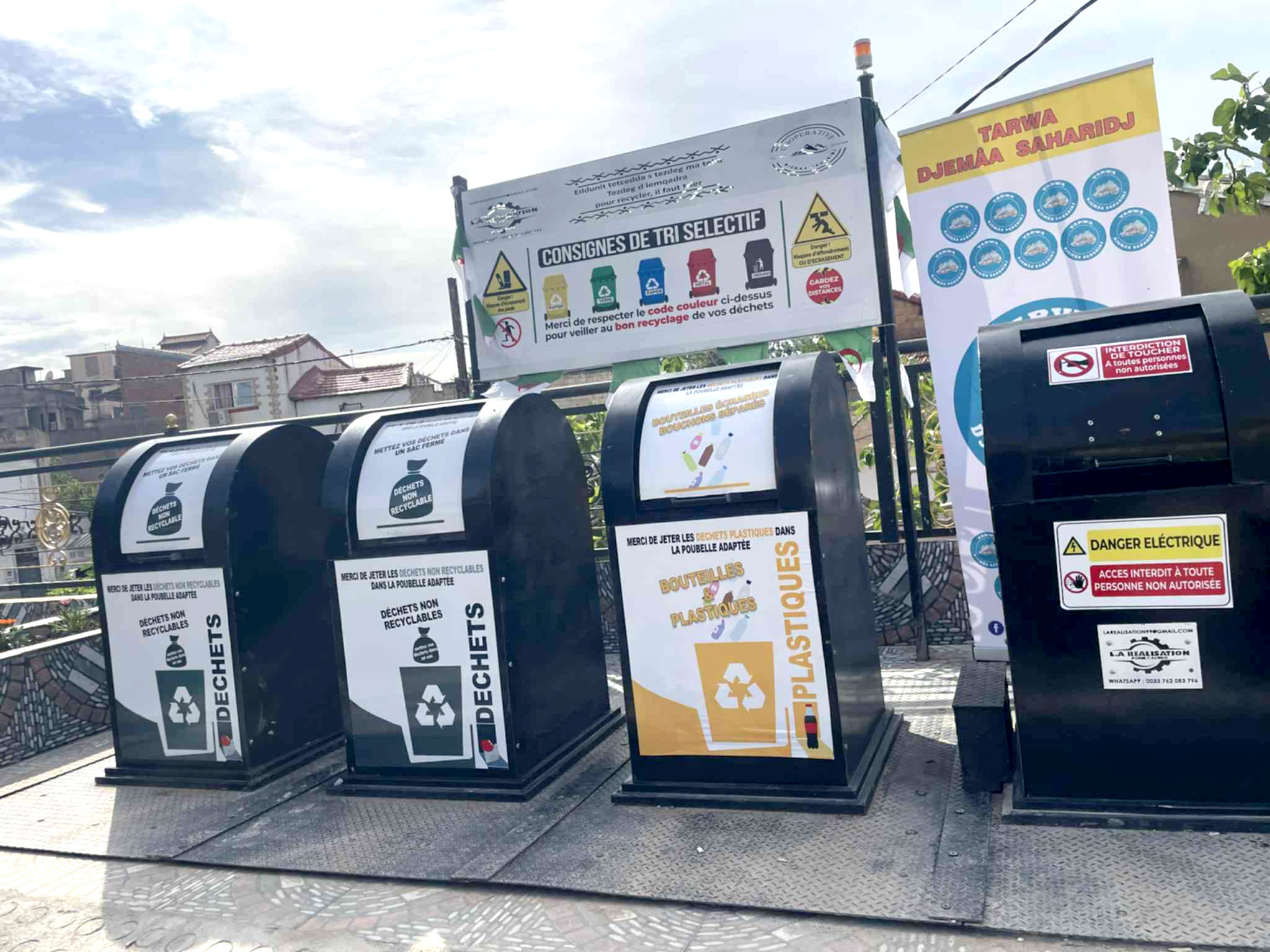 Algérie (Mekla/Tizi Ouzou) - Un centre de tri moderne realisé par les villageois: Innovation sociale à Djemaâ Saharidj