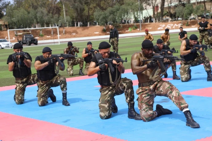 أبواب مفتوحة على الرياضة العسكرية بوهران  ..... الجيش يستعرض قدراته القتالية بالناحية الثانية