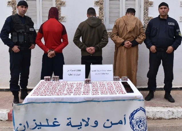 غليزان: الاطاحة بمروجي المؤثرات العقلية  ومصادرة  كمية منها