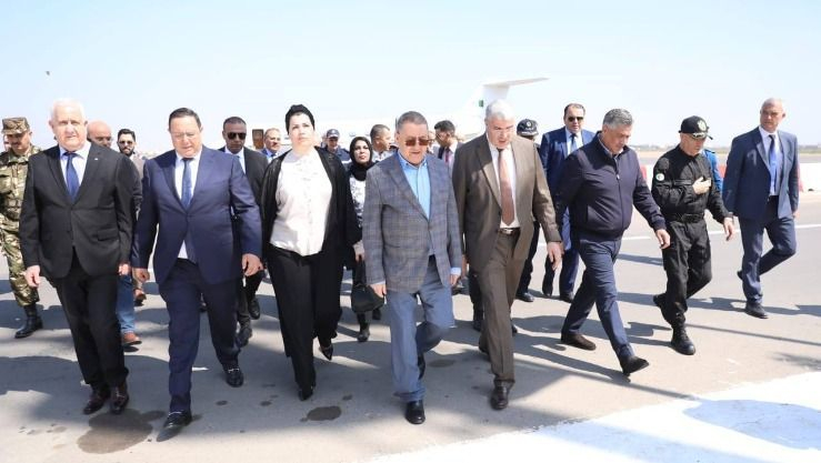 وفد وزاري  يحلّ بوهران للوقوف على حادث انزلاق التربة بحي الصنوبر