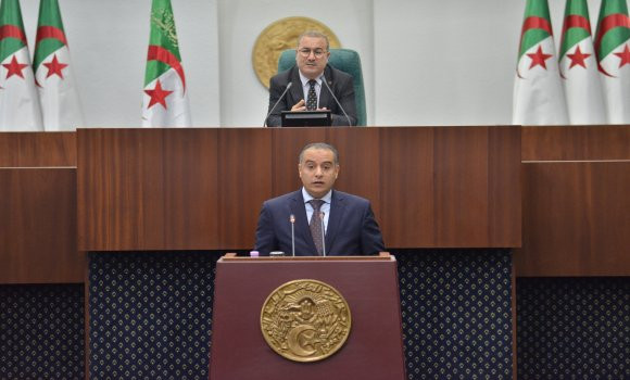 Adoption d'une approche réaliste pour concrétiser un véritable modèle de professionnalisme dans le football