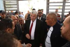 والي وهران يعاين سير إنـجاز عدد من مشاريع قطاع التربية