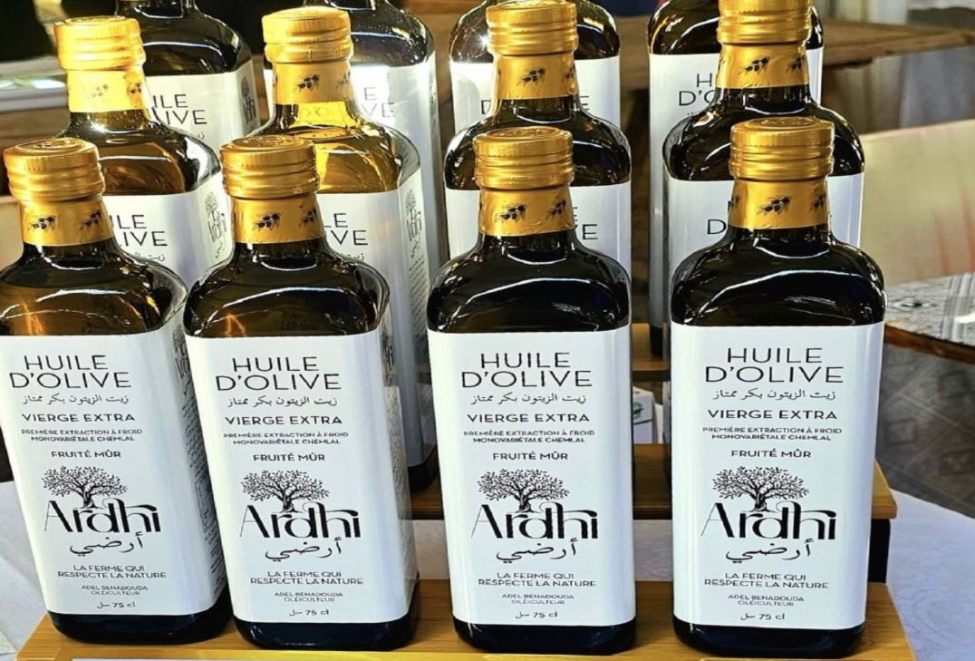 زيت الزيتون الجزائري يتألق بحصد 8 ميداليات في EIOOC 2025 بجنيف