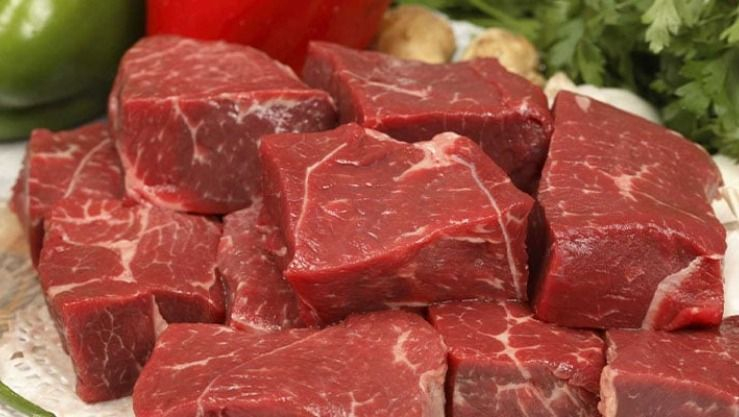 تراجع بارز في أسعار اللحوم الحمراء المُستوردة في الأسواق الجزائرية